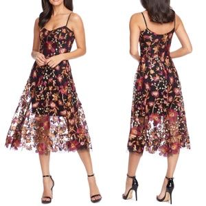 ✨NEW✨DRESS THE POPULATION Uma Floral Lace Dress L